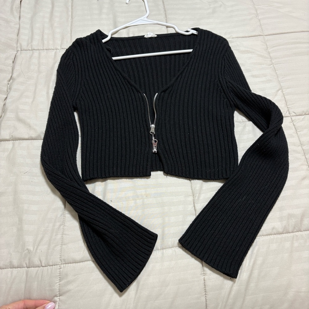 Garage Black Ribbed Knit Sweater - Picture 5 of 5
